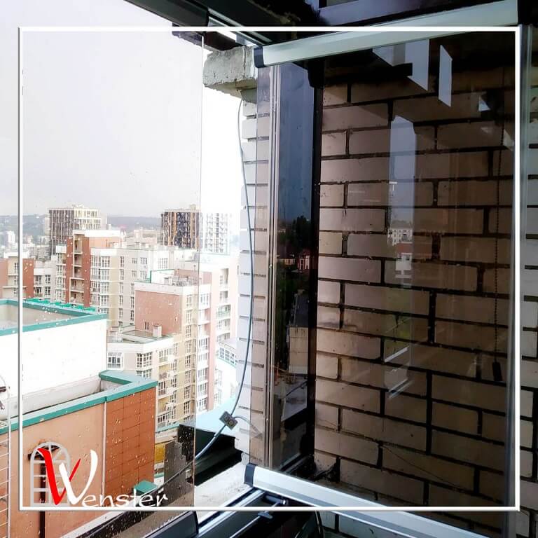 Безрамное остекление. Система OPTIMA 08